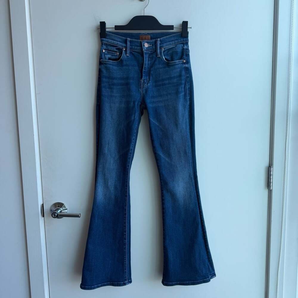 Mother The Weekender Jeans Size 24 Sweet Lime Flare